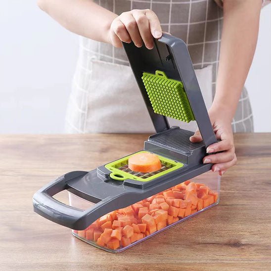 Coupe légumes  carotte en des