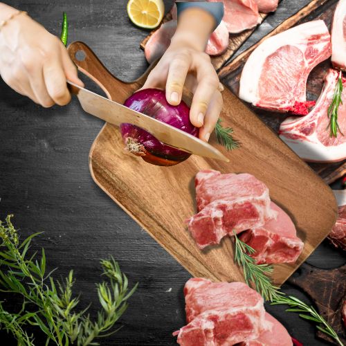 Planche à découper en bois  decoupe de legume et viande