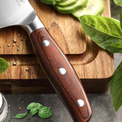 couteau de cuisine decoupe de basilic 
