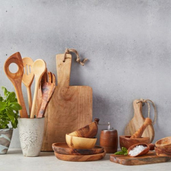 ustensille_en_bois_pour_cuisine